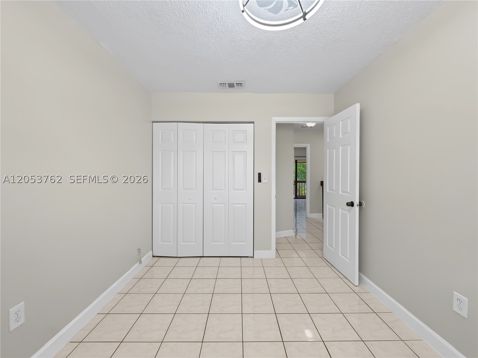 MILLER DREAMS SEC 1 - Residential Lease