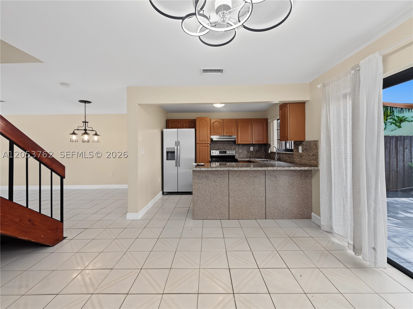 MILLER DREAMS SEC 1 - Residential Lease
