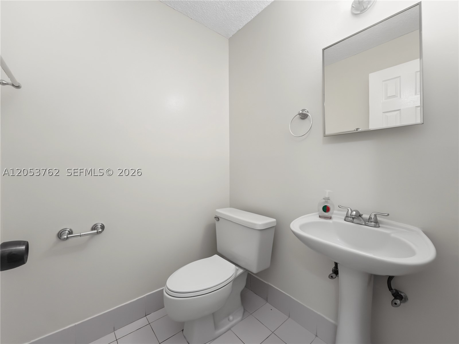 MILLER DREAMS SEC 1 - Residential Lease