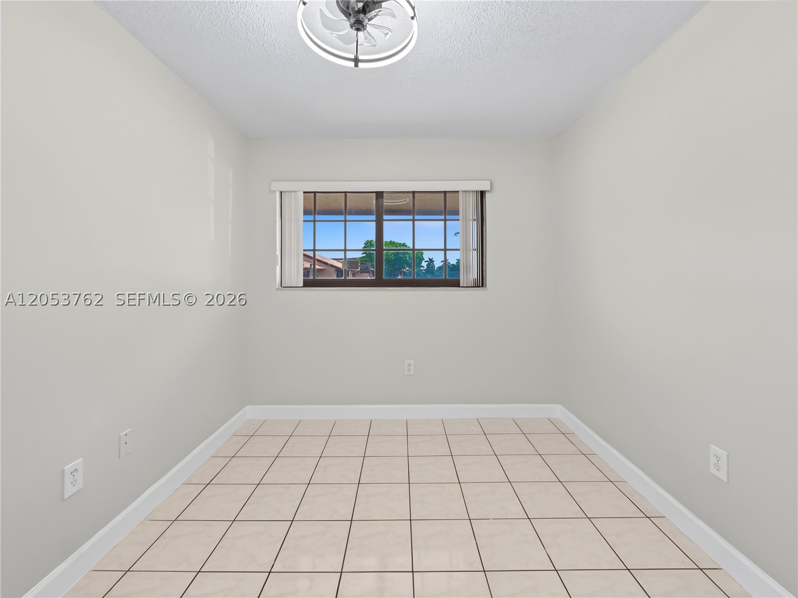 MILLER DREAMS SEC 1 - Residential Lease