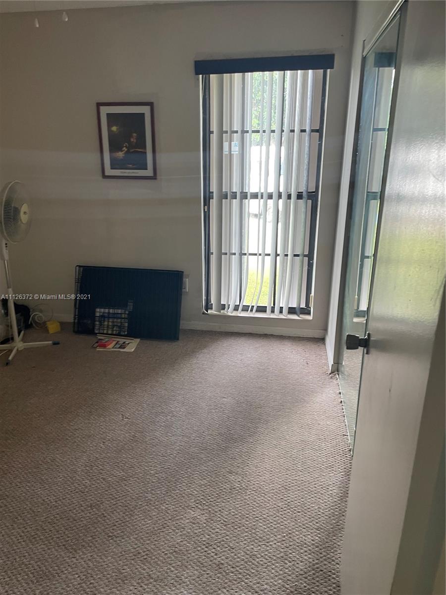 MEADOW WOOD MANOR SEC 1 - Residential