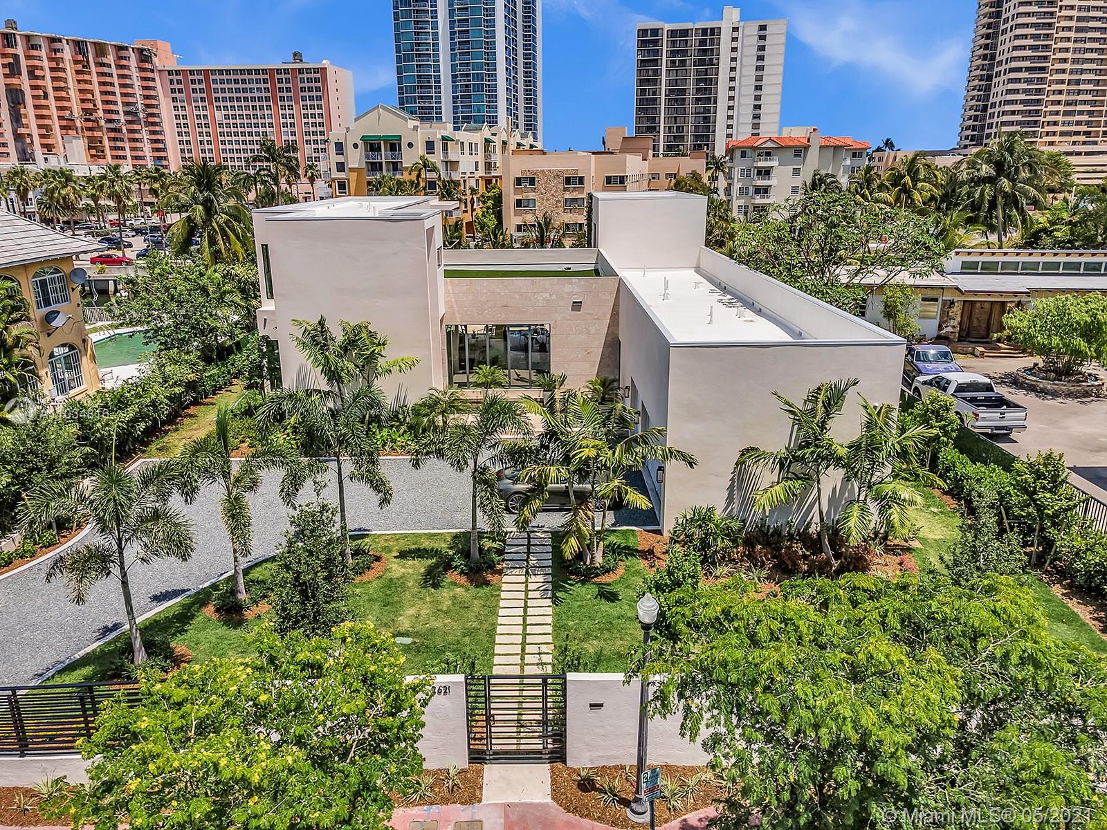 FLAMINGO TERRACE SUB - Residential