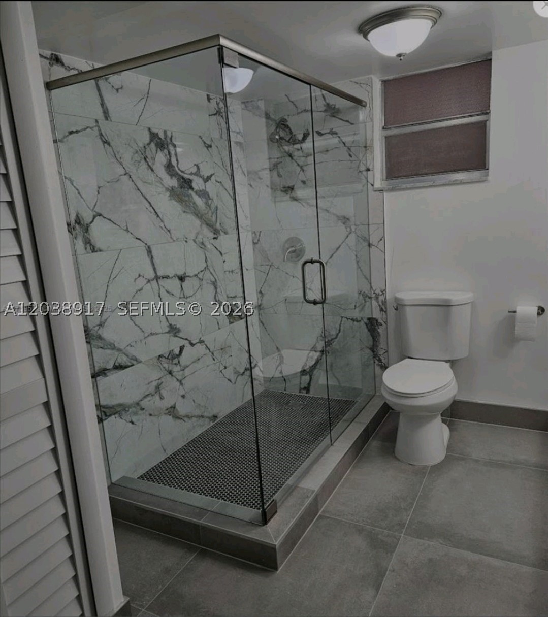 POLYNESIAN GARDENS CONDOM - Residential Lease