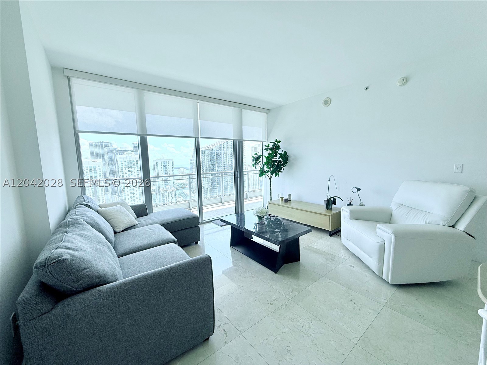 MINT CONDO - Residential Lease