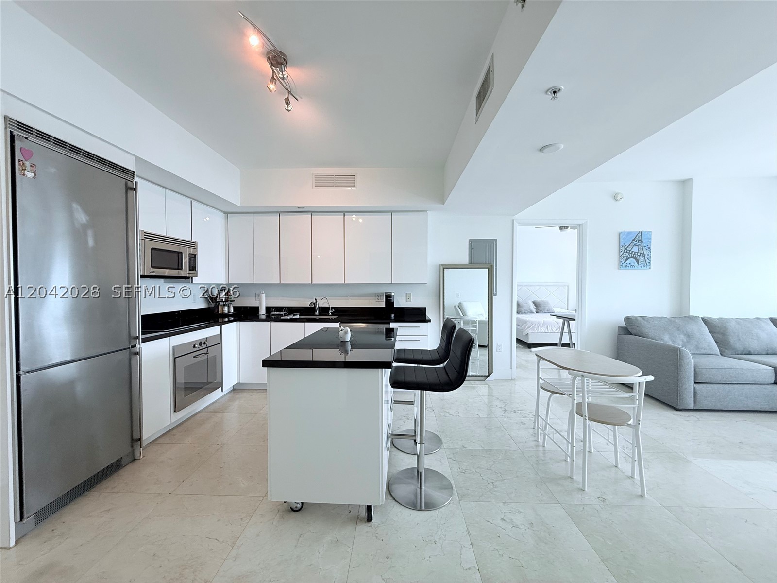 MINT CONDO - Residential Lease