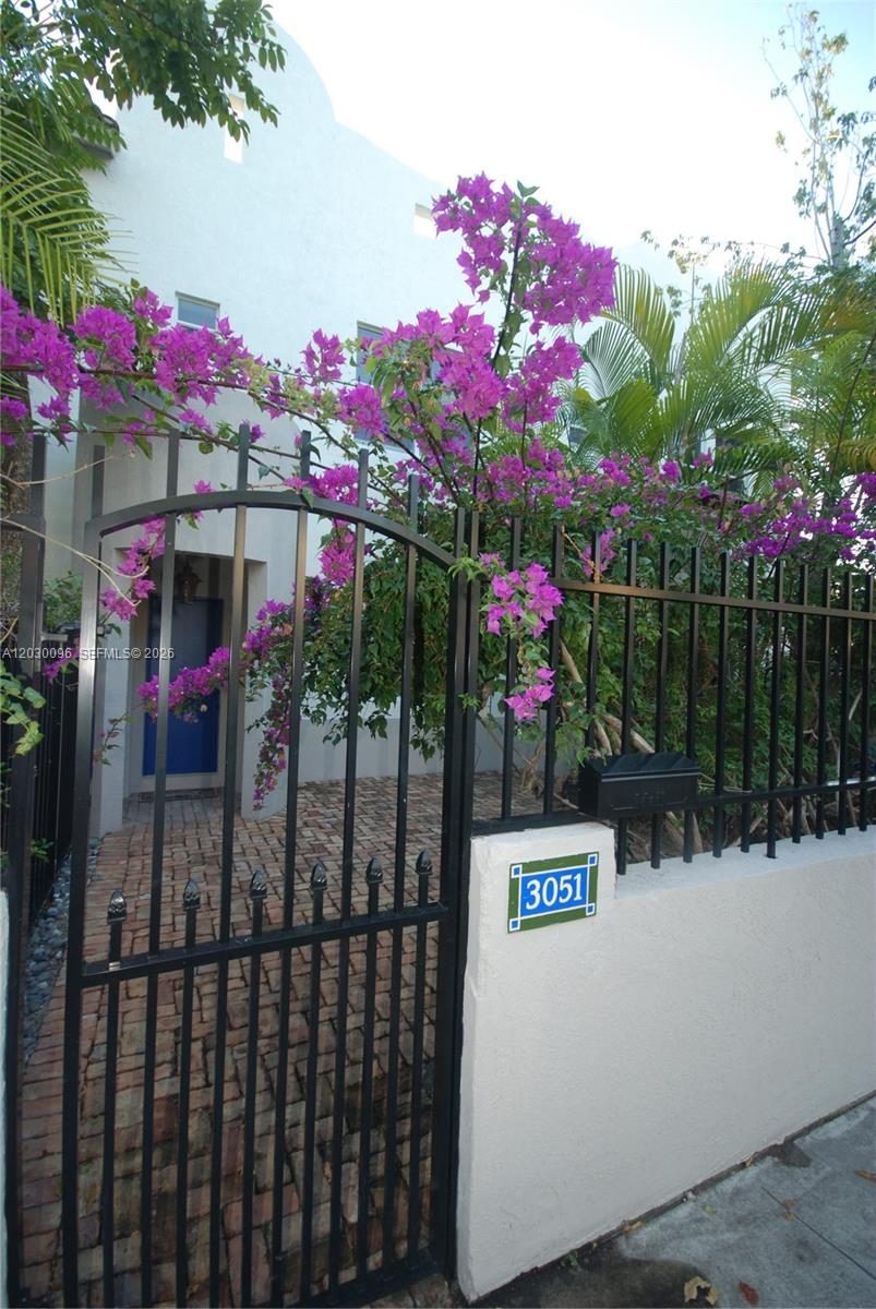 PROVENCE VILLAGE IN THE G - Residential Lease