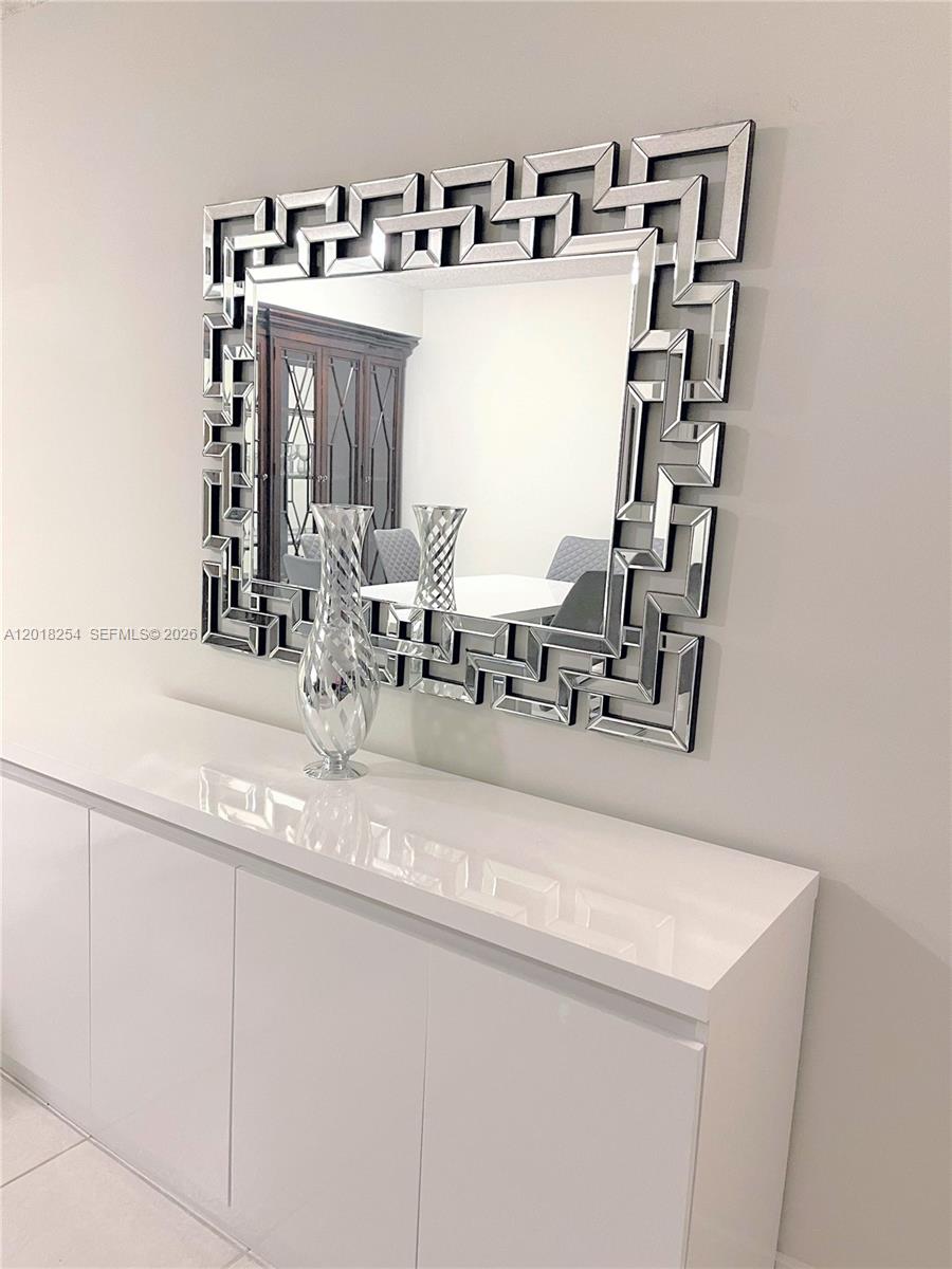WINSTON TOWERS 100 CONDO - Residential Lease