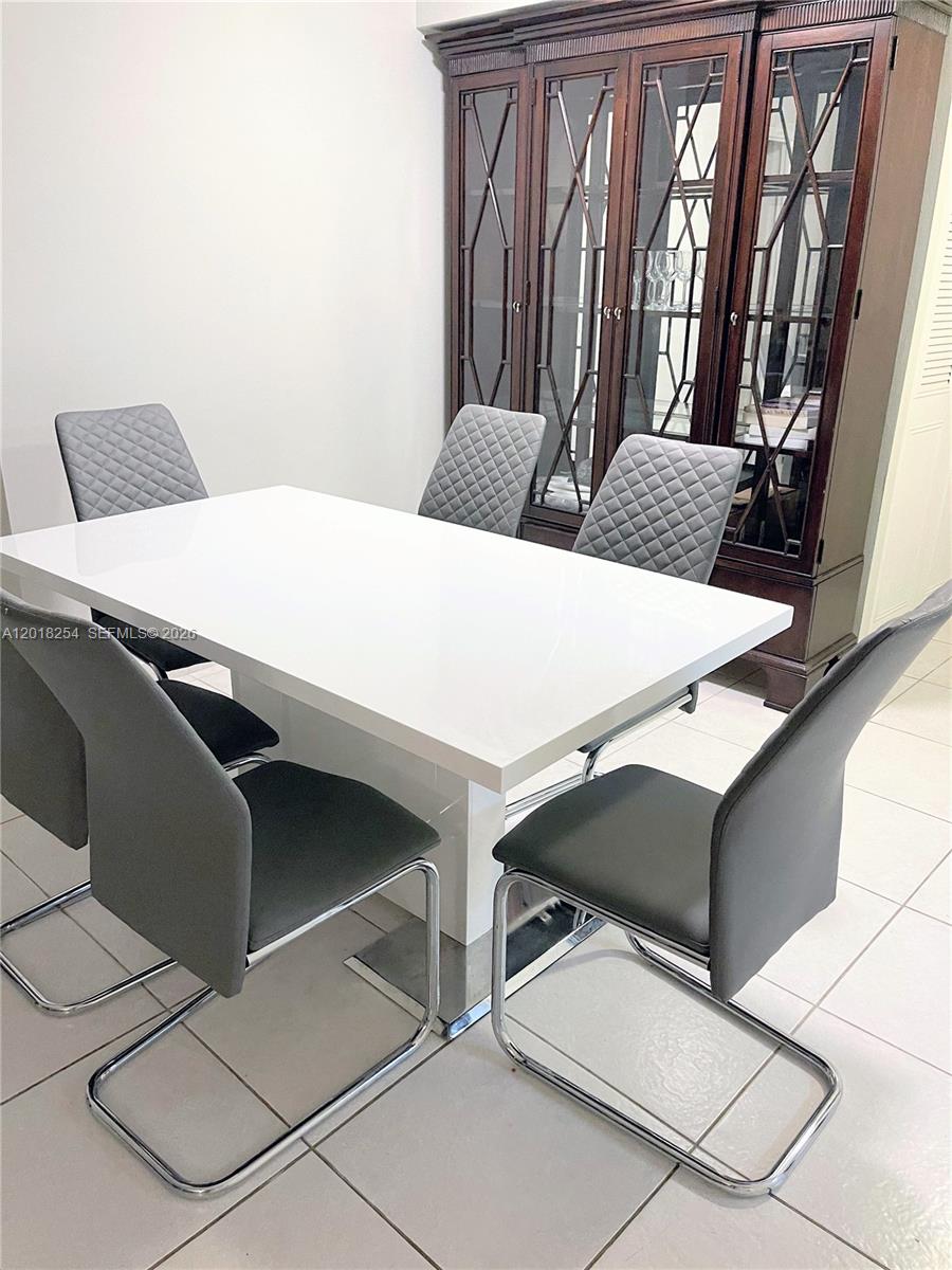 WINSTON TOWERS 100 CONDO - Residential Lease