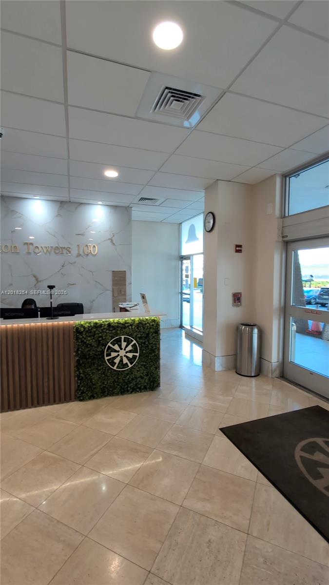 WINSTON TOWERS 100 CONDO - Residential Lease