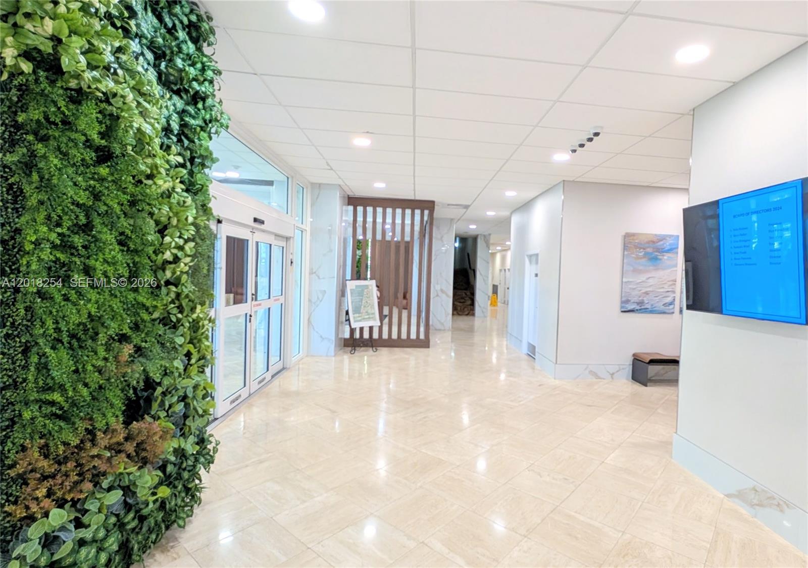 WINSTON TOWERS 100 CONDO - Residential Lease