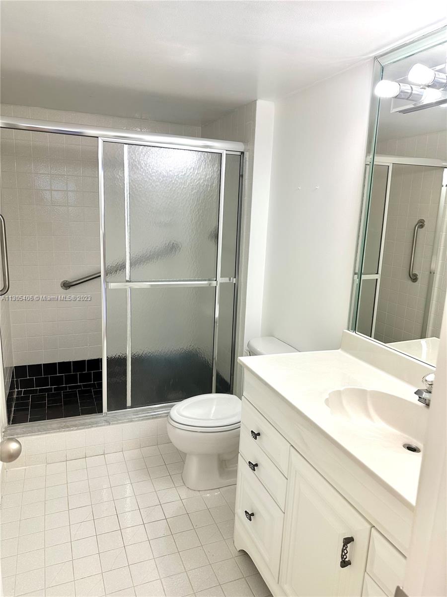 OLYMPUS CONDO PHASE - Residential Lease