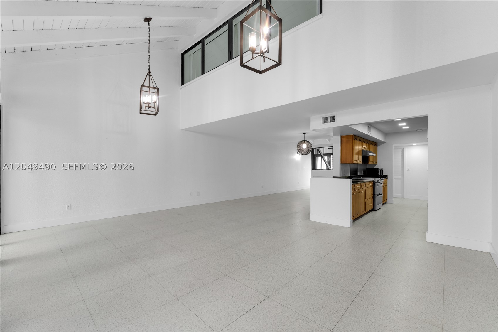DADELAND WALK - Residential
