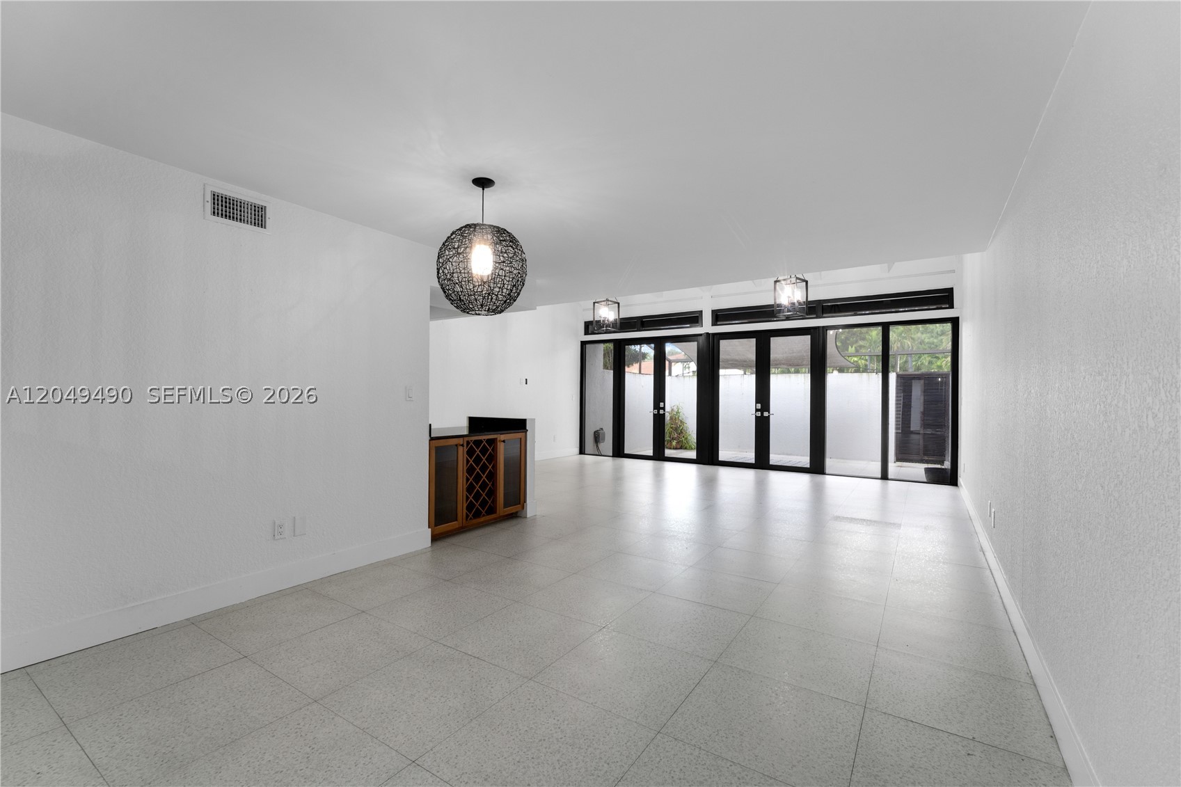 DADELAND WALK - Residential