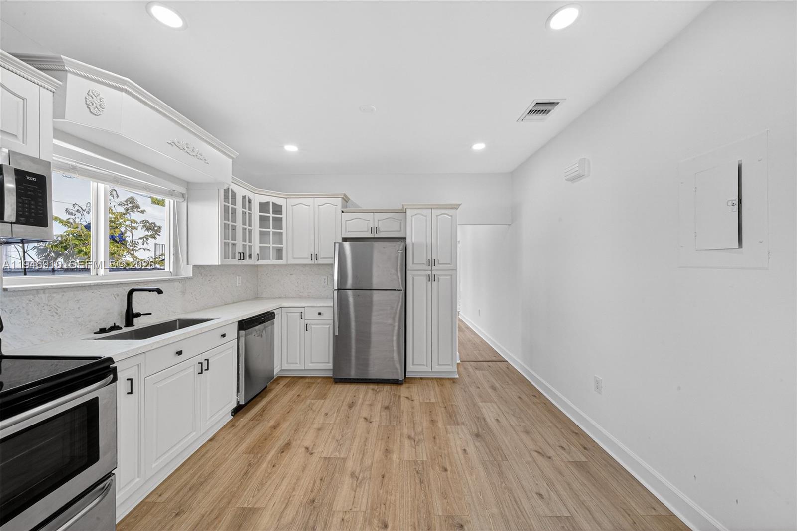 BRICKELL HAMMOCK UNIT NO - Residential