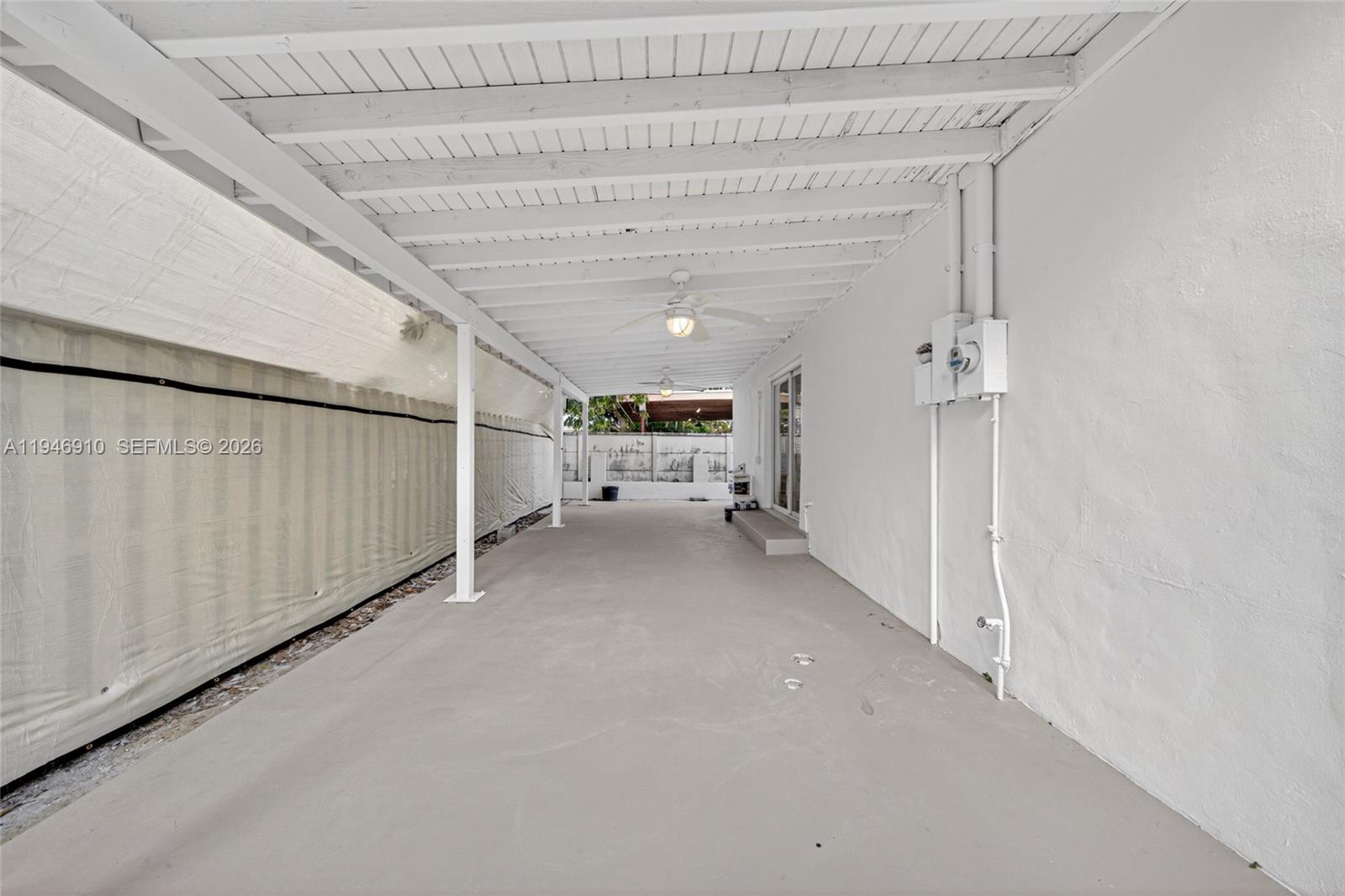 BRICKELL HAMMOCK UNIT NO - Residential