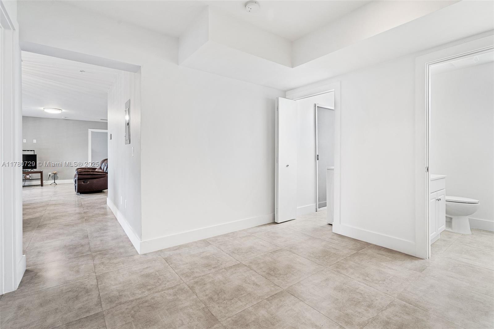 THE DANIA PLACE - Residential