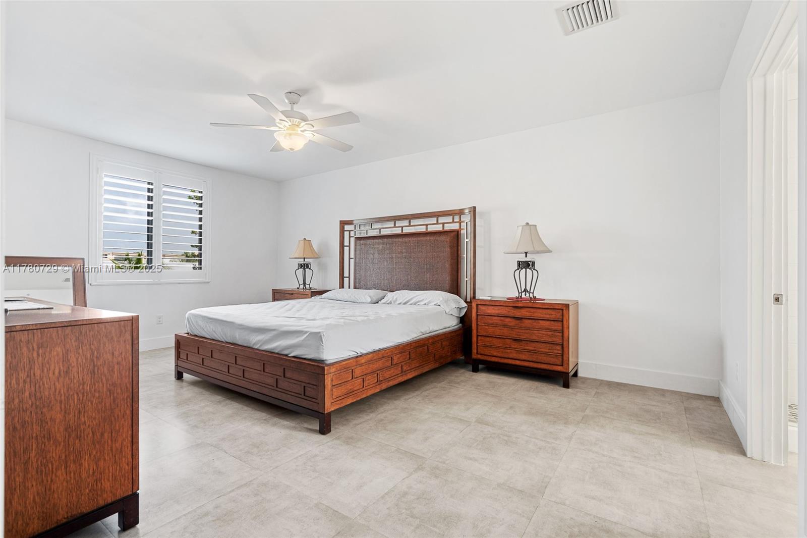 THE DANIA PLACE - Residential