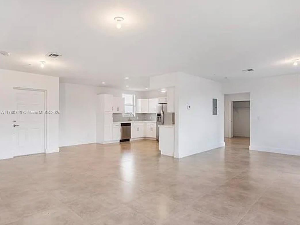 THE DANIA PLACE - Residential