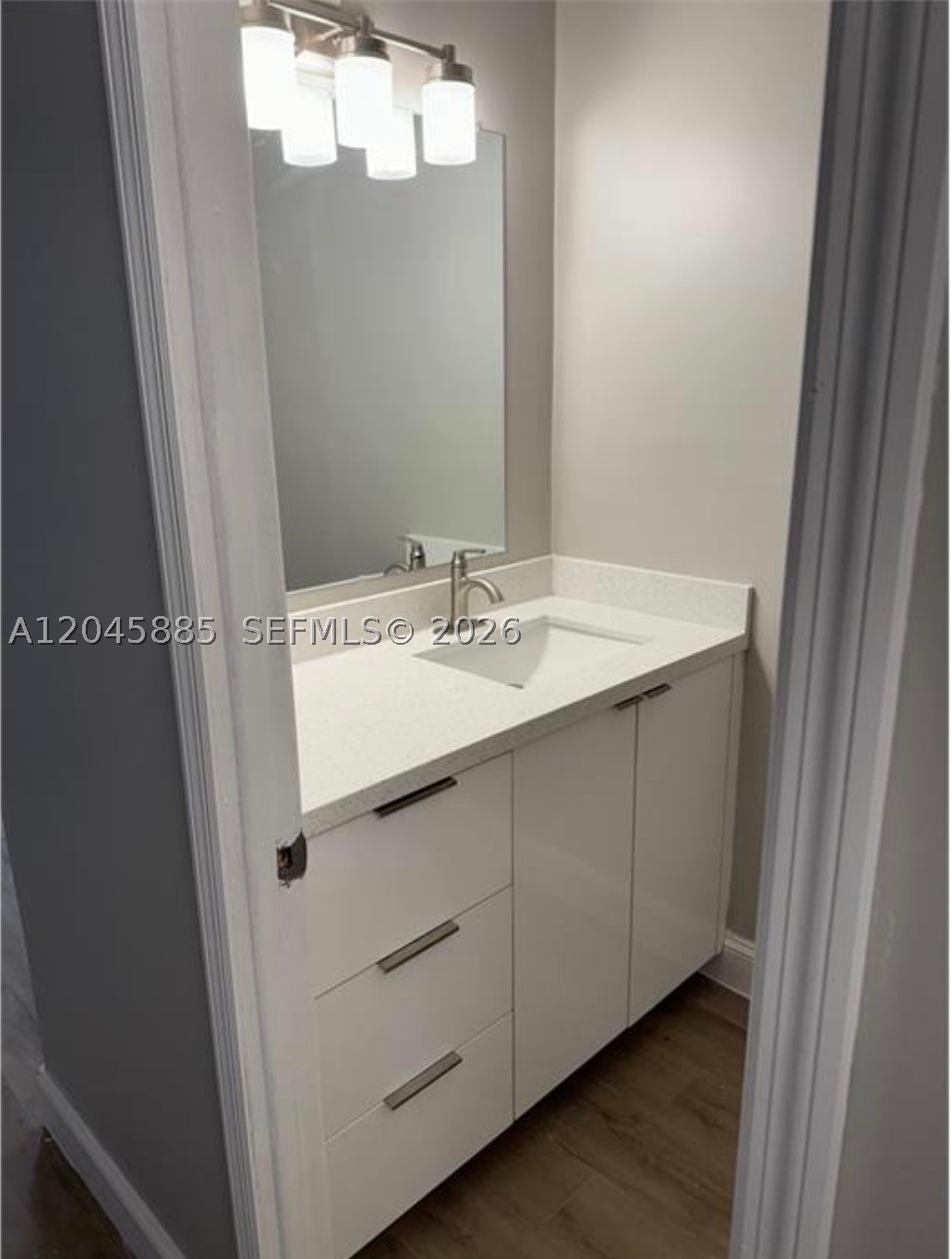NARANJA LAKES CONDO NO 5 - Residential