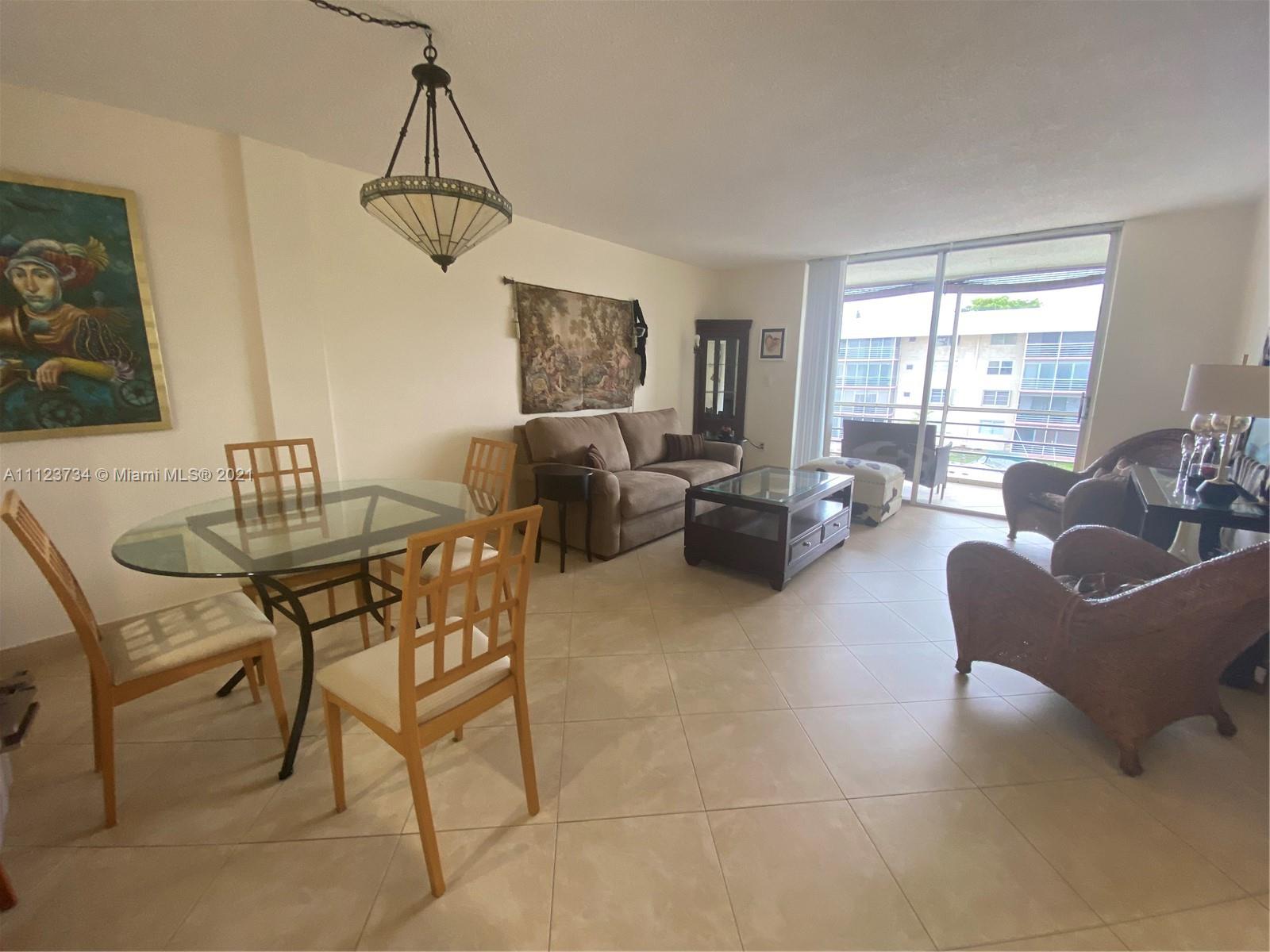 EDEN ISLES CONDO NO 5 - Residential