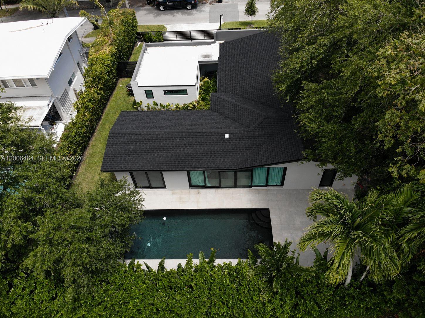 SKY LAKE - Residential
