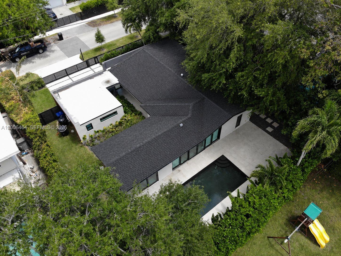SKY LAKE - Residential