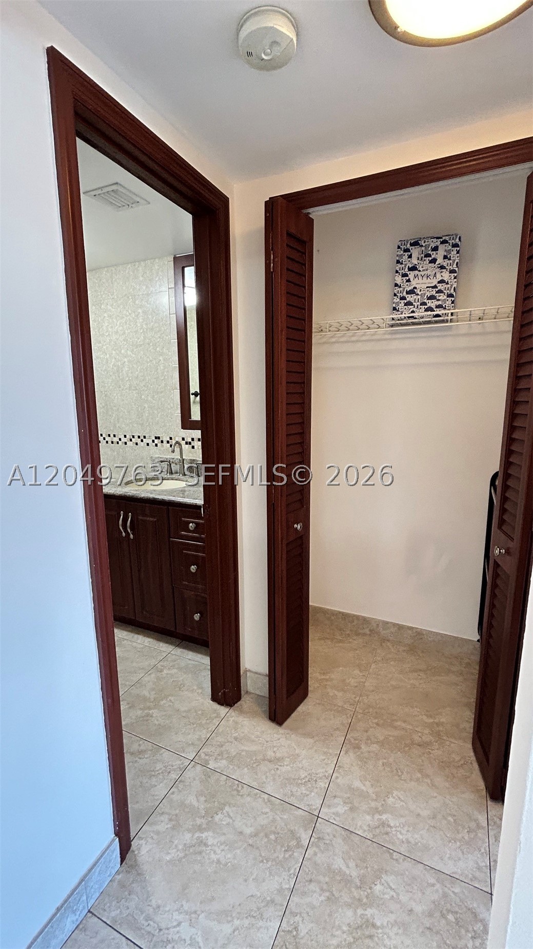 TRITON TOWER CONDO - Residential Lease