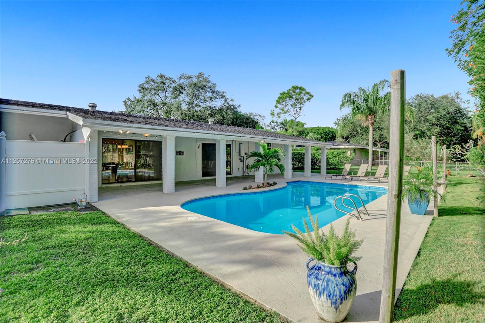 KENDALWOOD ESTATES - Residential