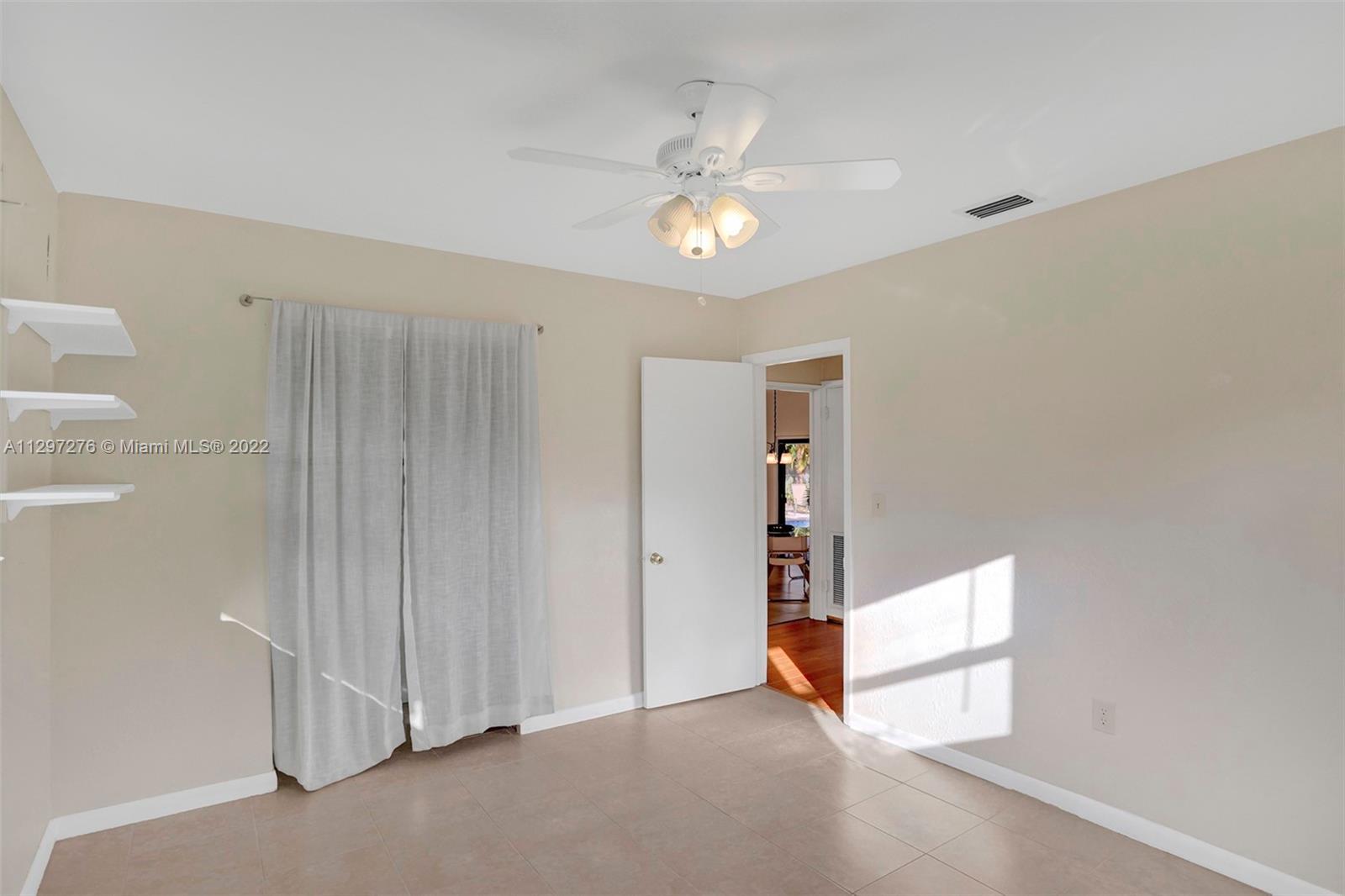 KENDALWOOD ESTATES - Residential
