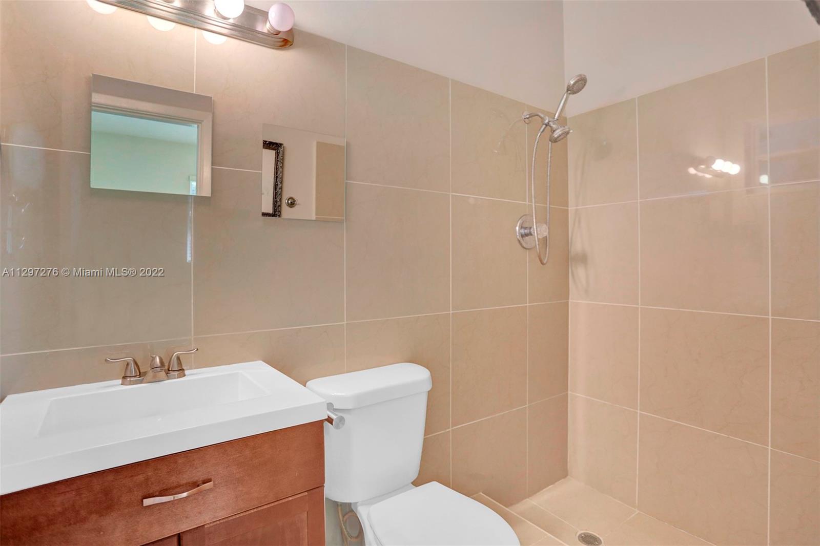 KENDALWOOD ESTATES - Residential