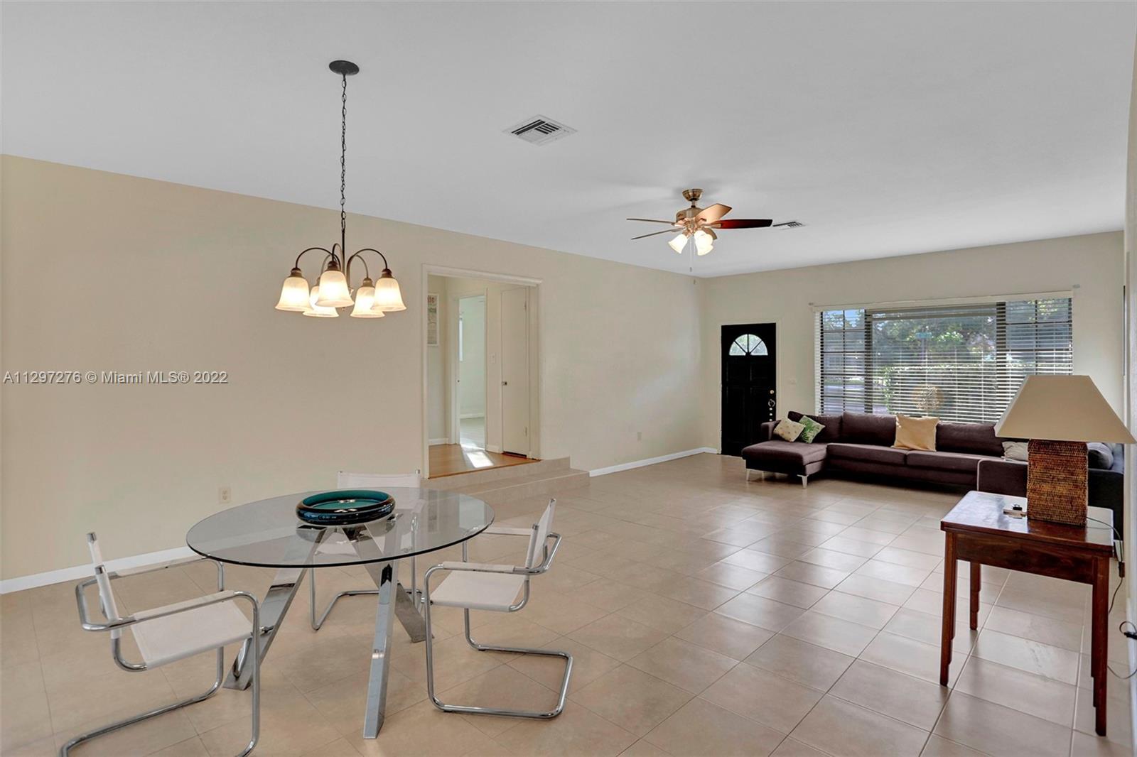 KENDALWOOD ESTATES - Residential