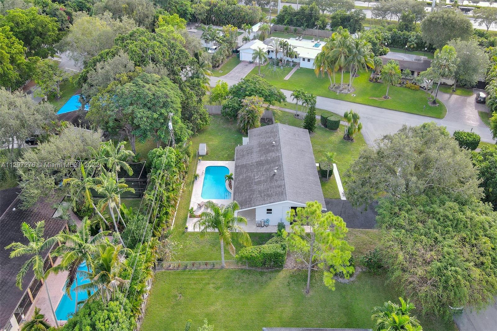 KENDALWOOD ESTATES - Residential