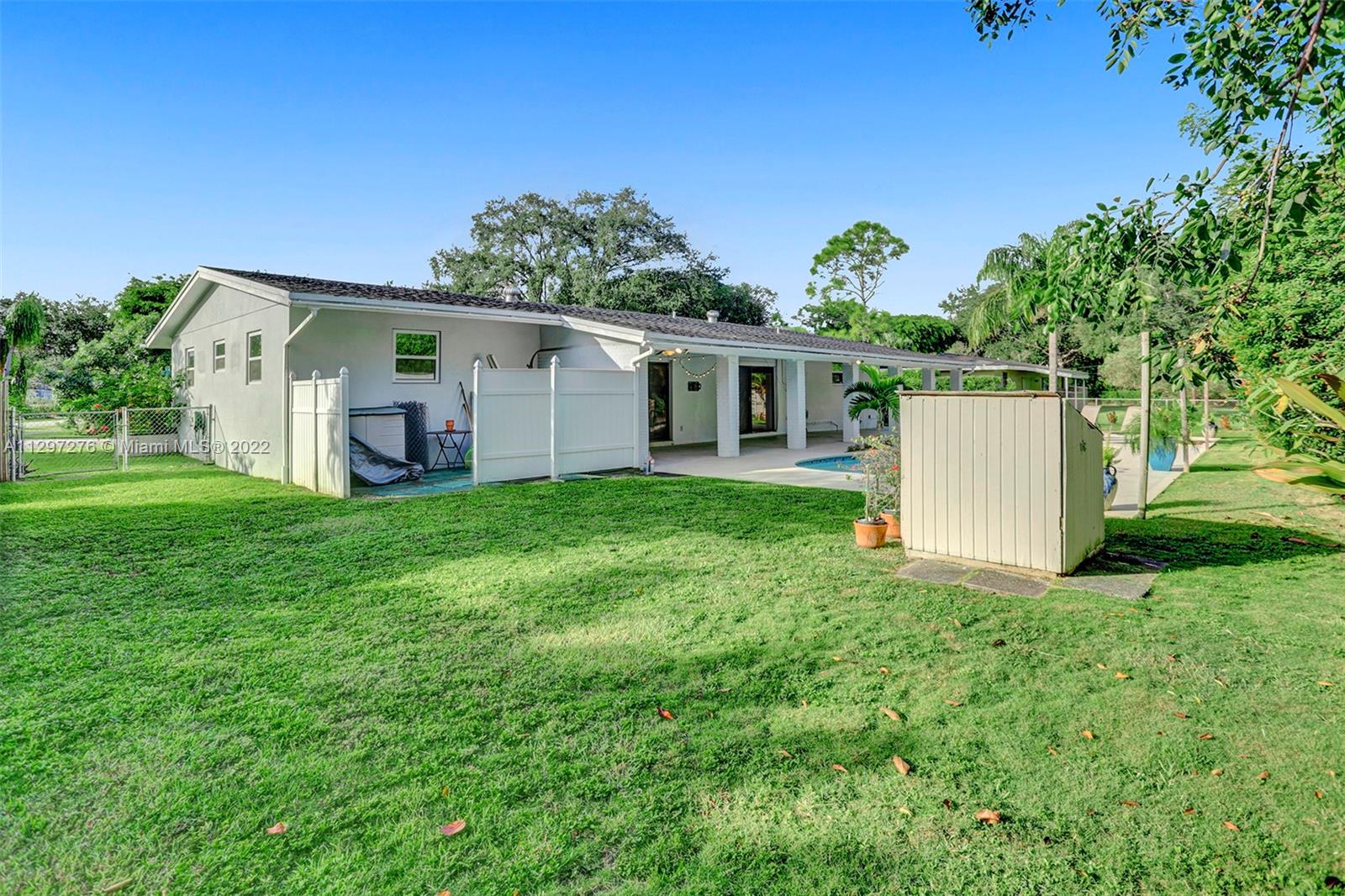 KENDALWOOD ESTATES - Residential