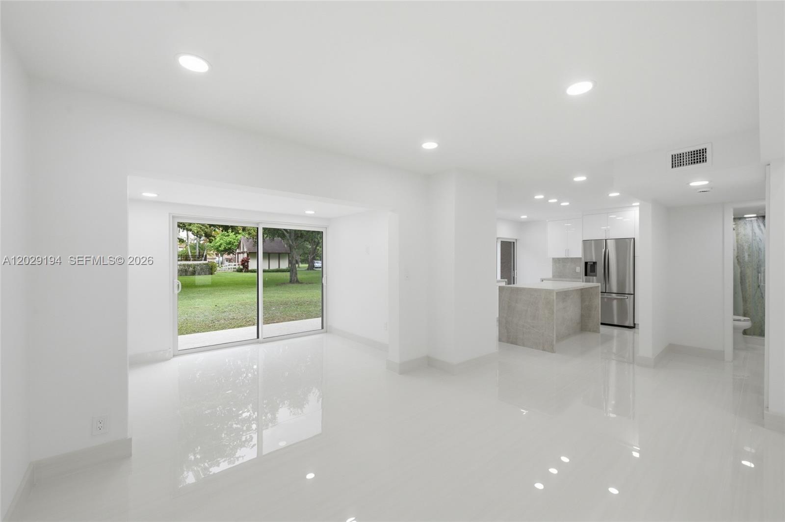TIMBERWALK 2 SEC 6 - Residential Lease