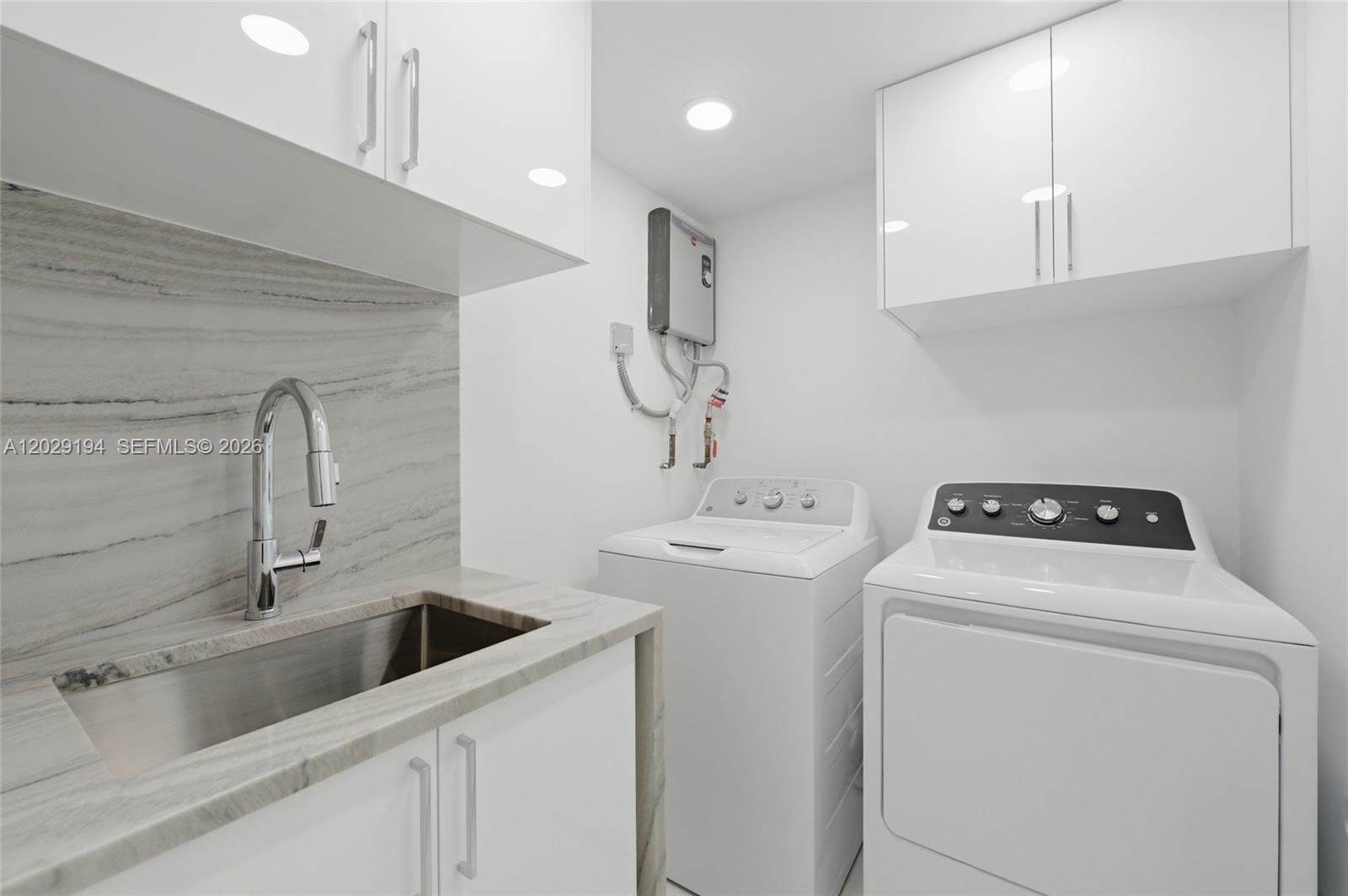 TIMBERWALK 2 SEC 6 - Residential Lease