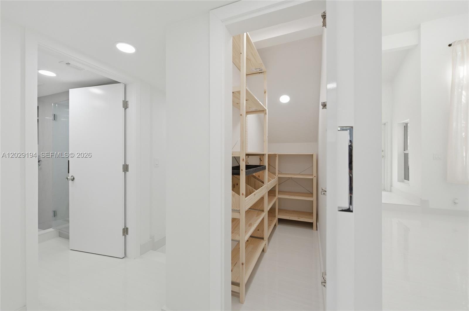 TIMBERWALK 2 SEC 6 - Residential Lease
