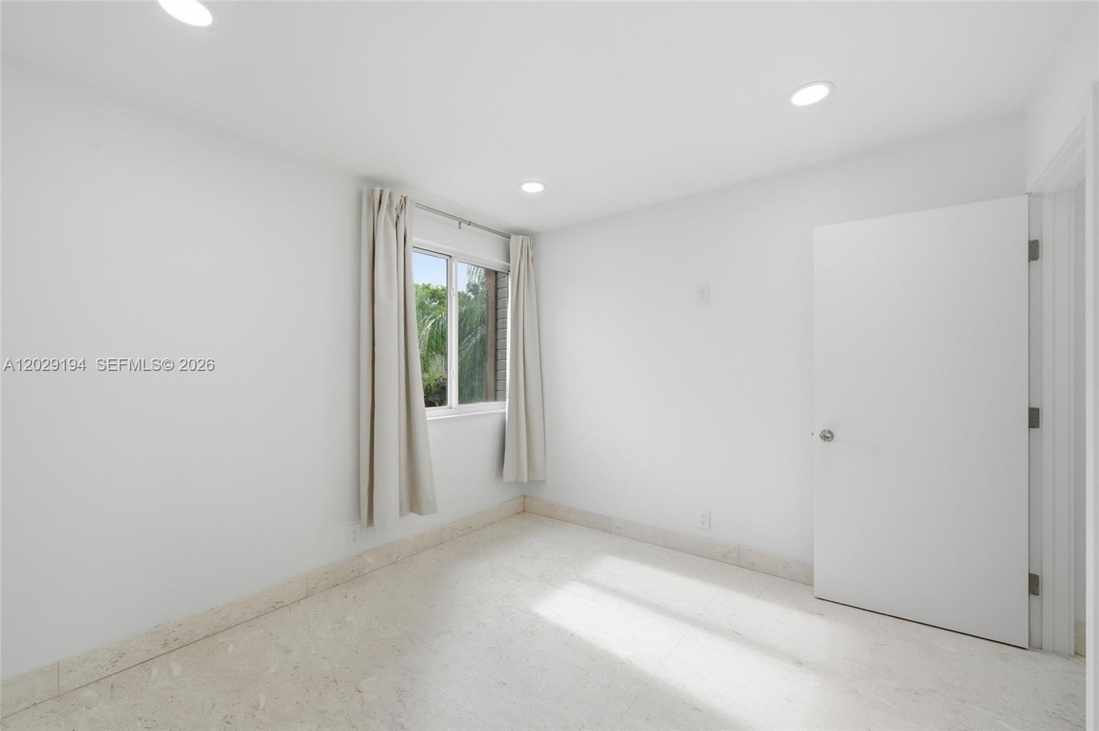 TIMBERWALK 2 SEC 6 - Residential Lease
