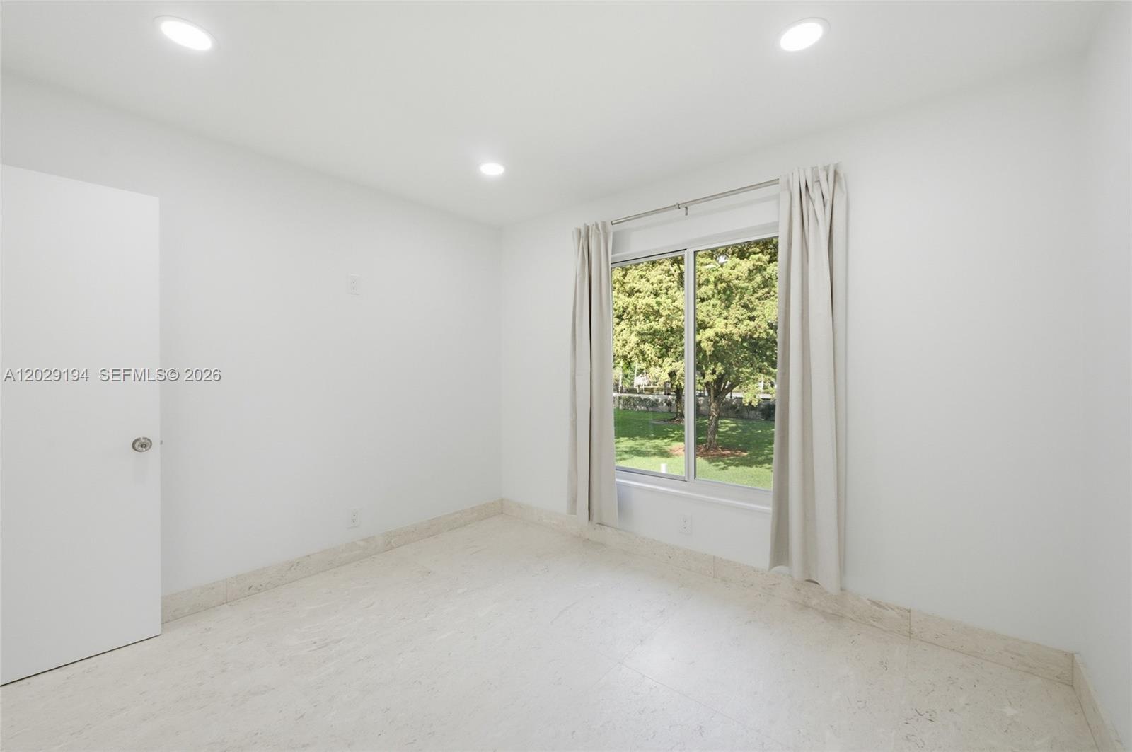 TIMBERWALK 2 SEC 6 - Residential Lease