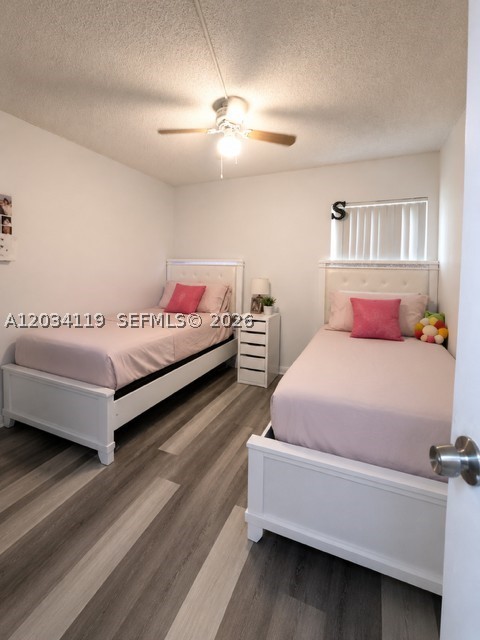 LAKEVIEW ESTATES CONDO - Residential