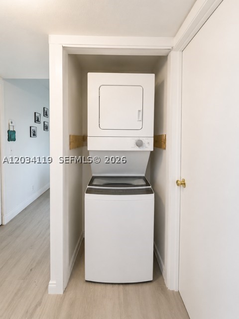 LAKEVIEW ESTATES CONDO - Residential