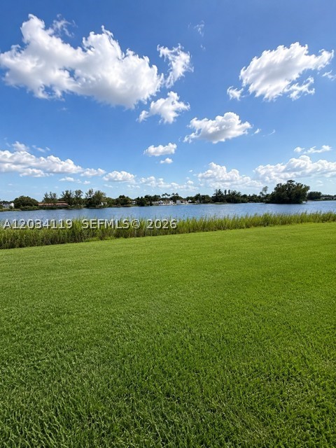 LAKEVIEW ESTATES CONDO - Residential