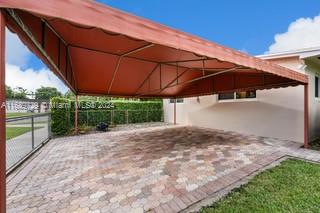 HEFTLER HOMES SUNSET PARK - Residential