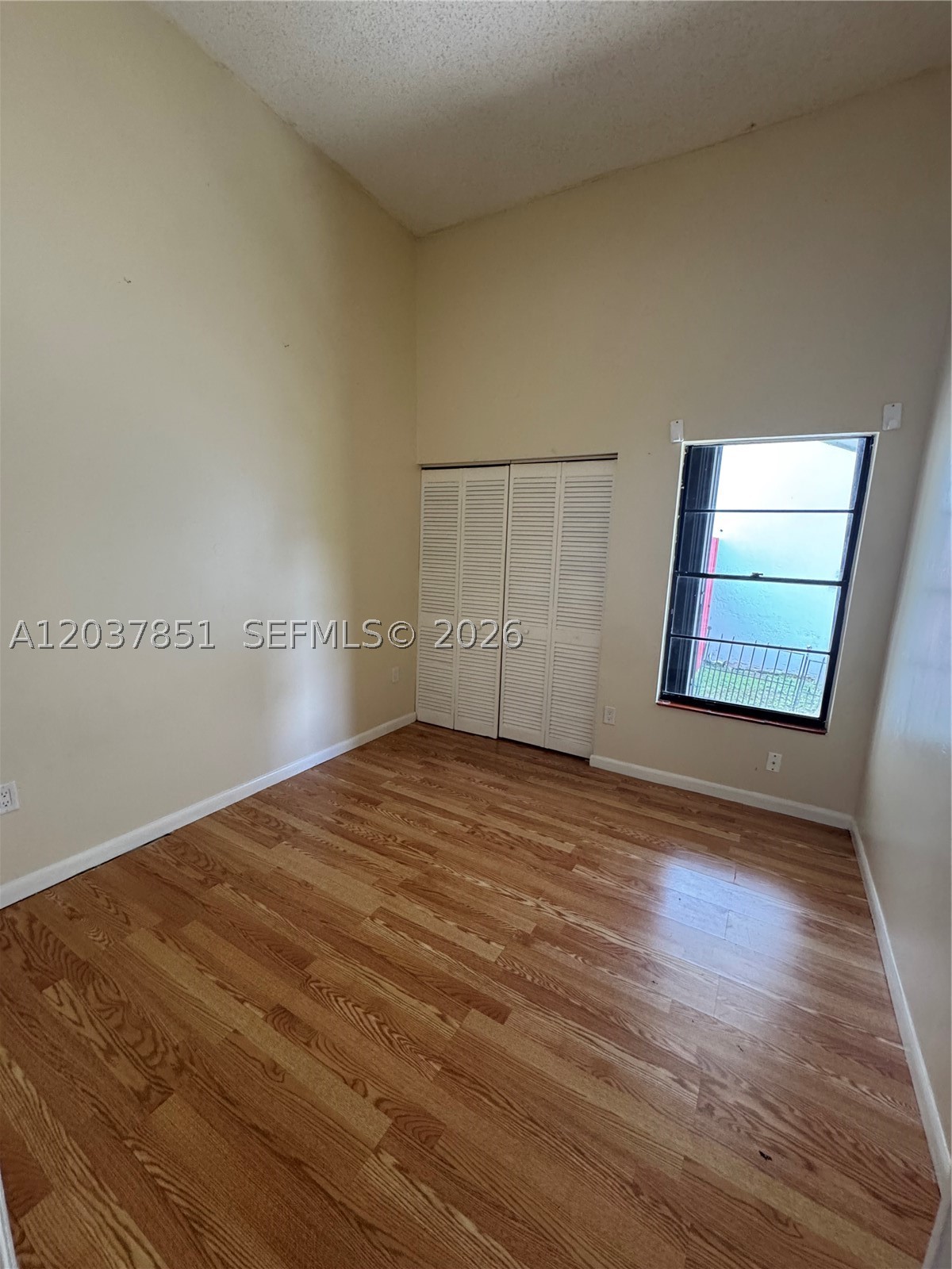 LAKES BY THE BAY SEC 2 - Residential Lease