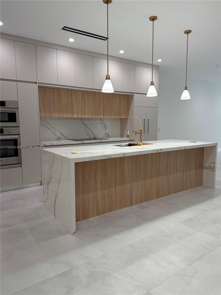 PROGRESSO - Residential Lease