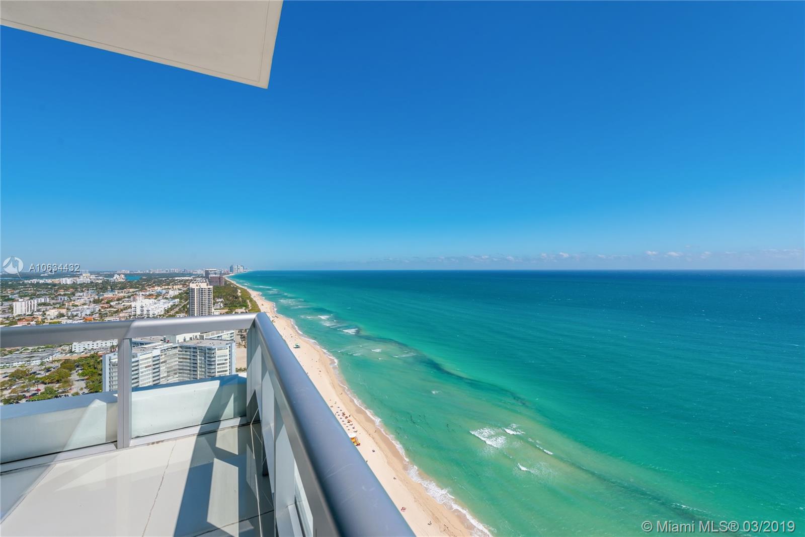 CARILLON CONDOS - Residential