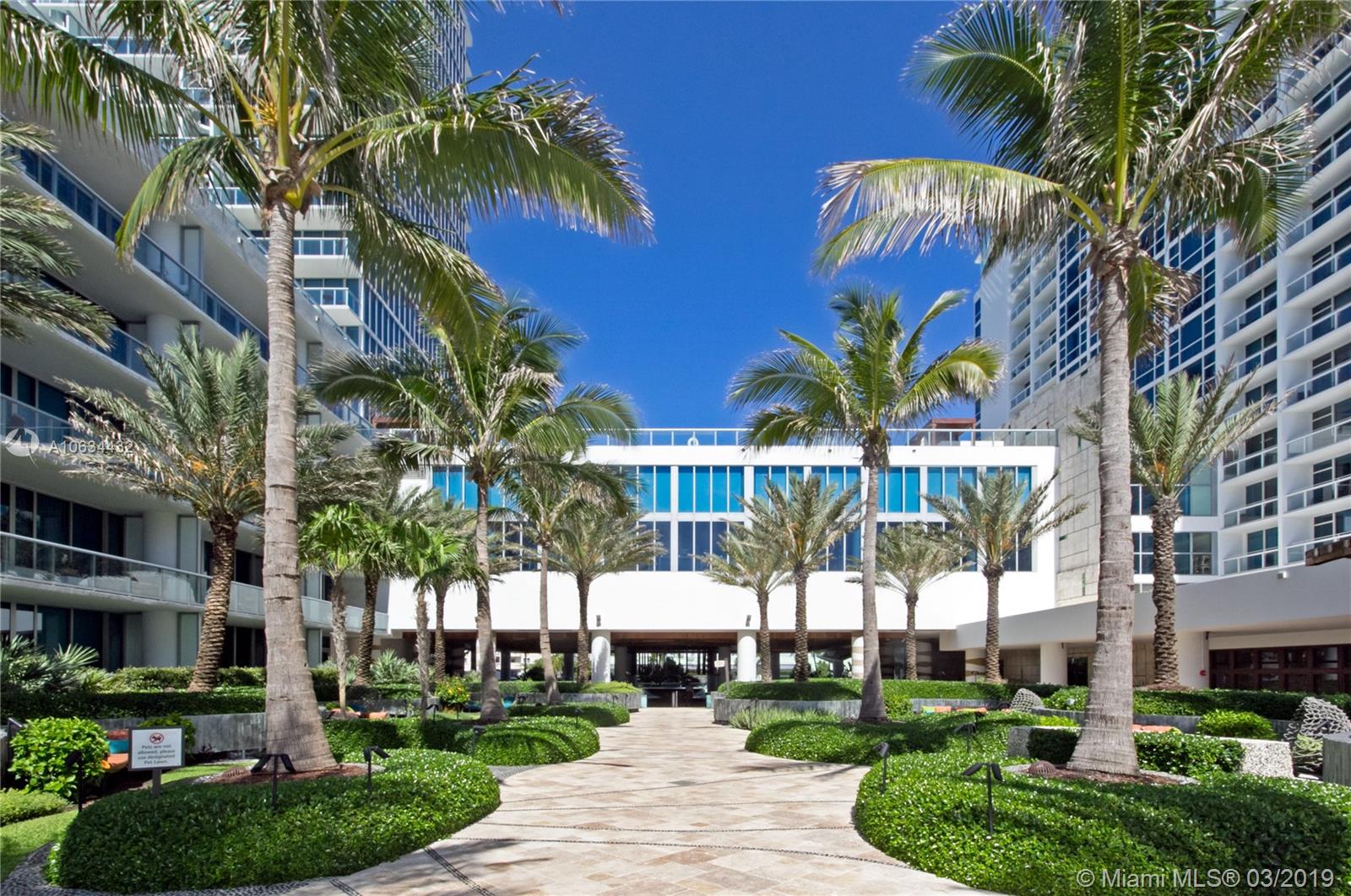 CARILLON CONDOS - Residential