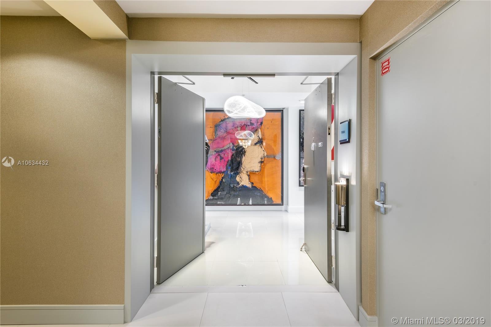 CARILLON CONDOS - Residential
