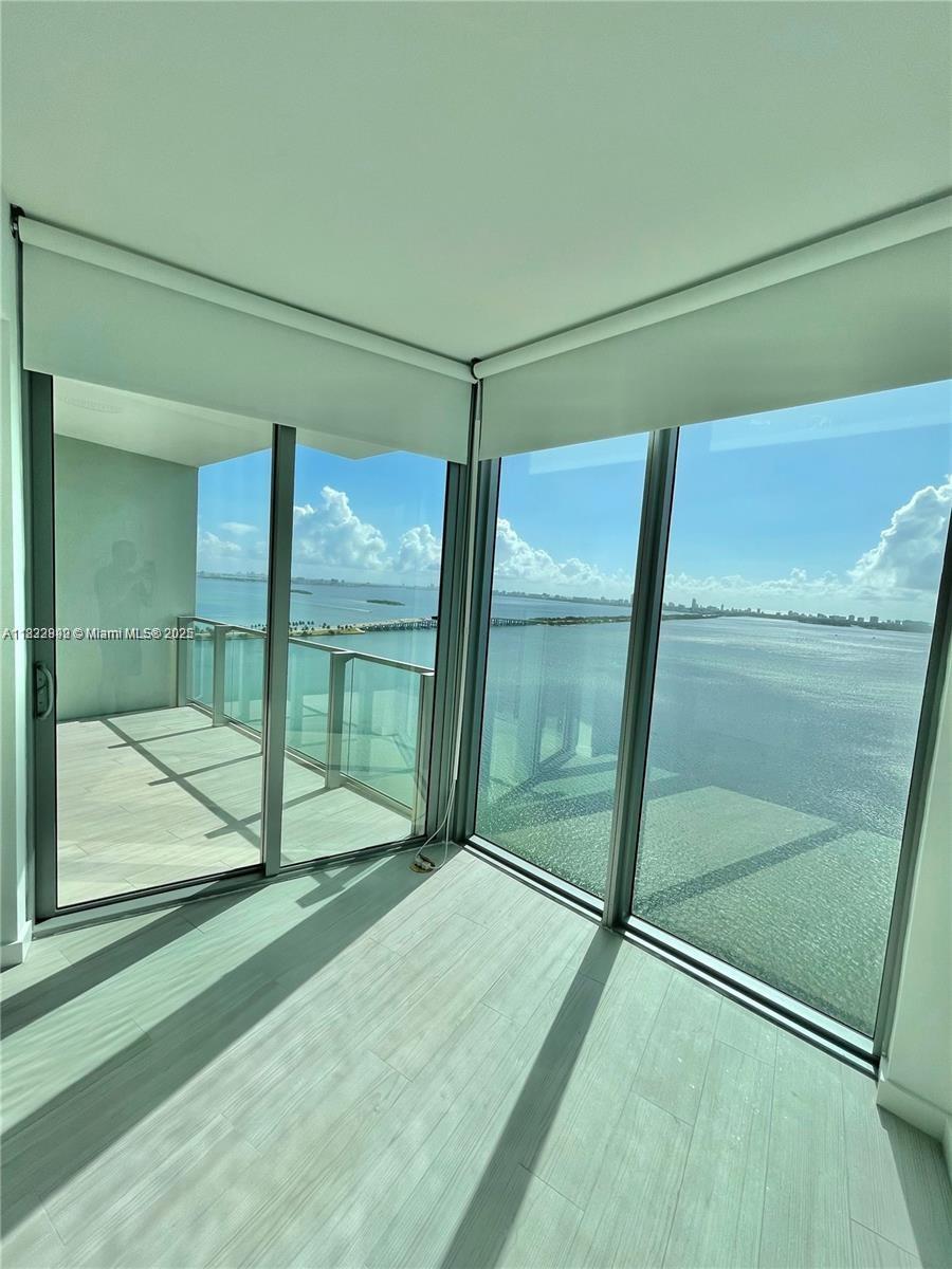 BISCAYNE BEACH CONDO - Residential