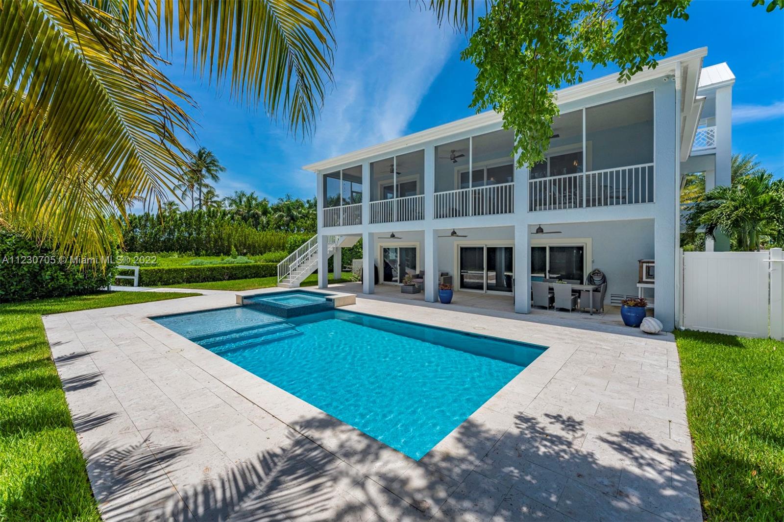 PLANTATION POINT - Residential
