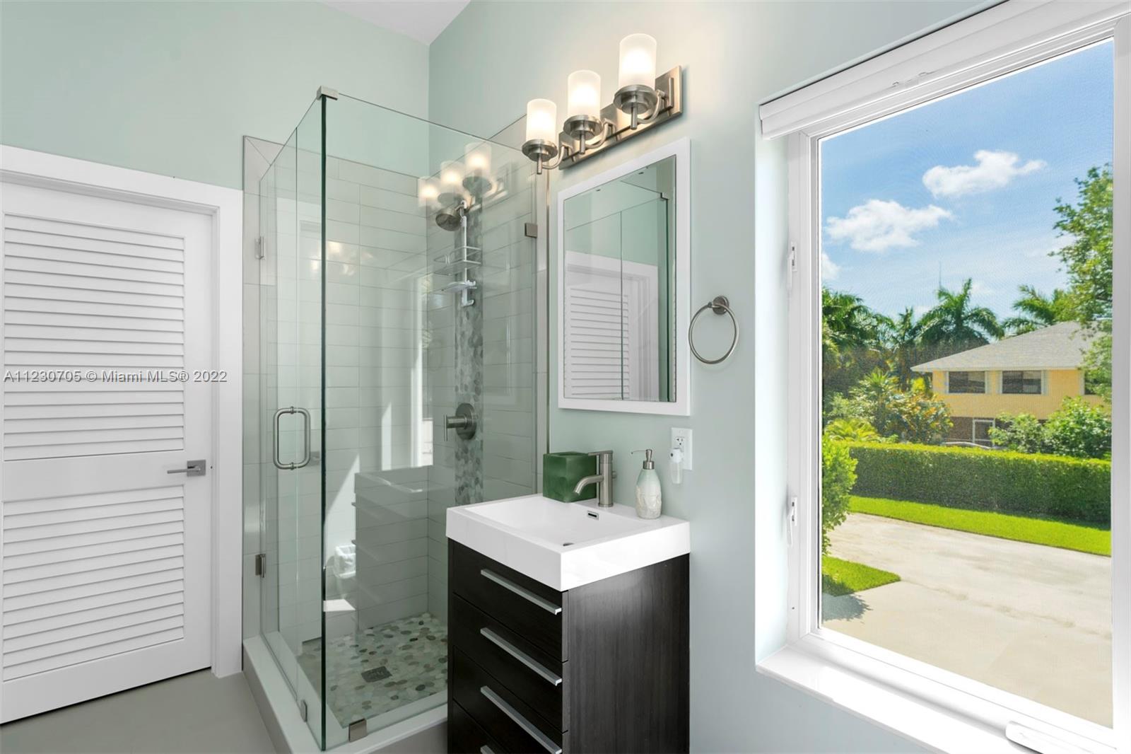 PLANTATION POINT - Residential